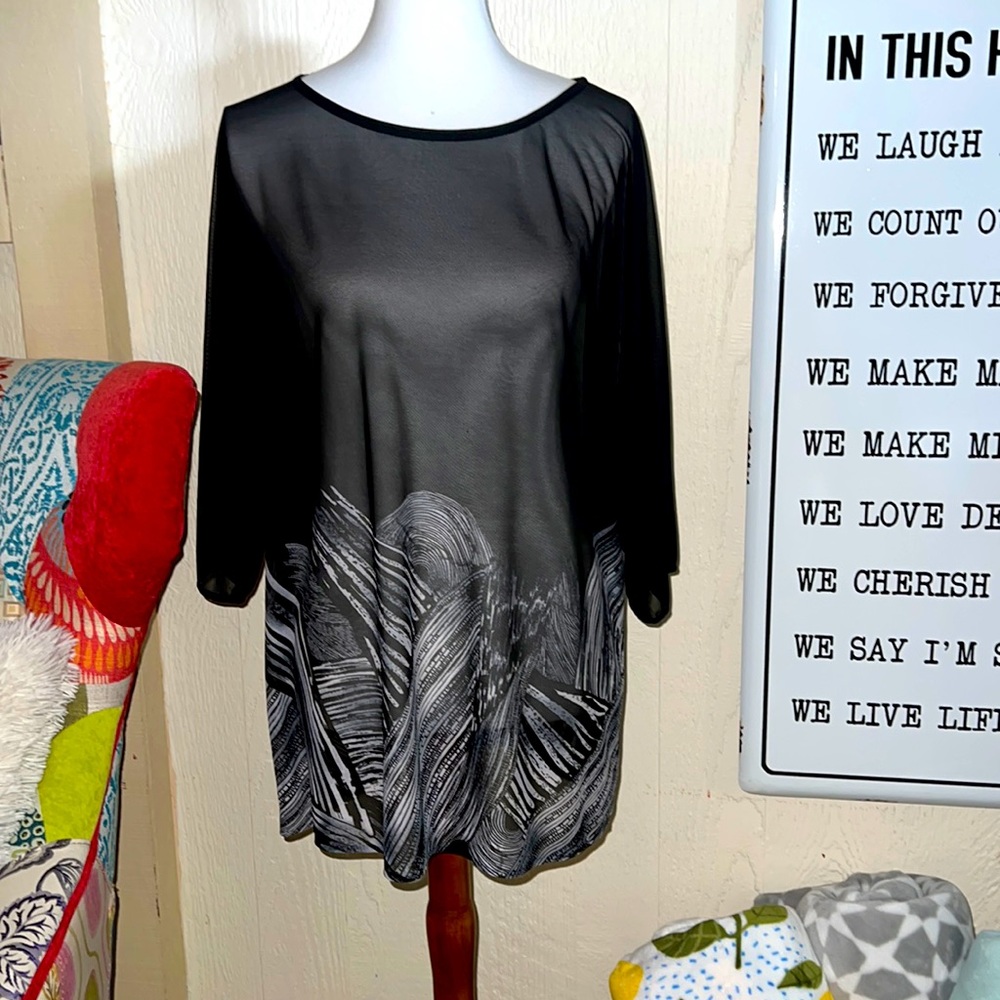 Chico’s Sz 3 16 Sheer Top Overlay Tunic Black
